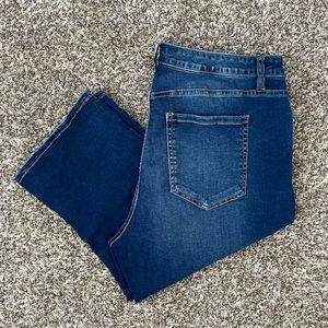 Lane Bryant Signature Stretch Mid Rise Medium Wash Skinny Pedal size 18